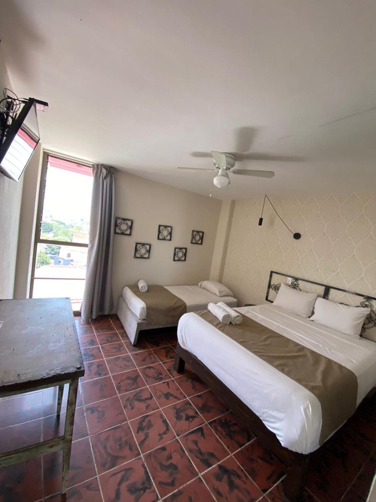 Hotel Flamingos Guadalajara Zewnętrze zdjęcie